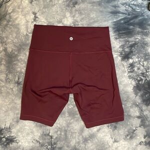 Wunder Train 8-inch shorts - size 8
